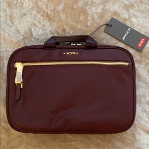 tumi madina cosmetic case